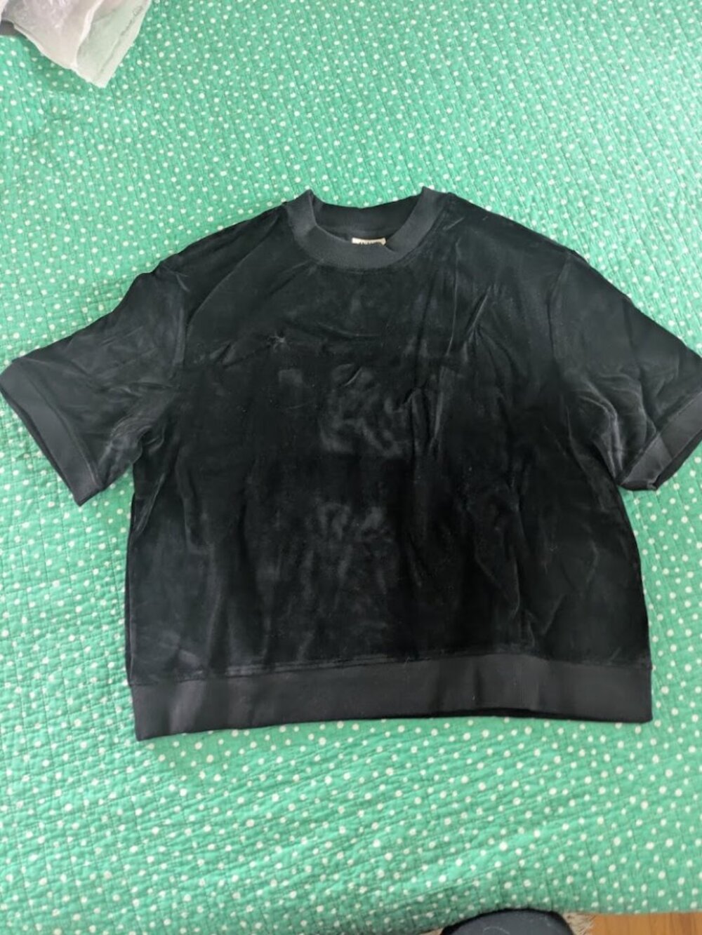NEW PACT Women's Sz L Short Sleeve Sweatshirt Black Velour Organic Cotton  NWT